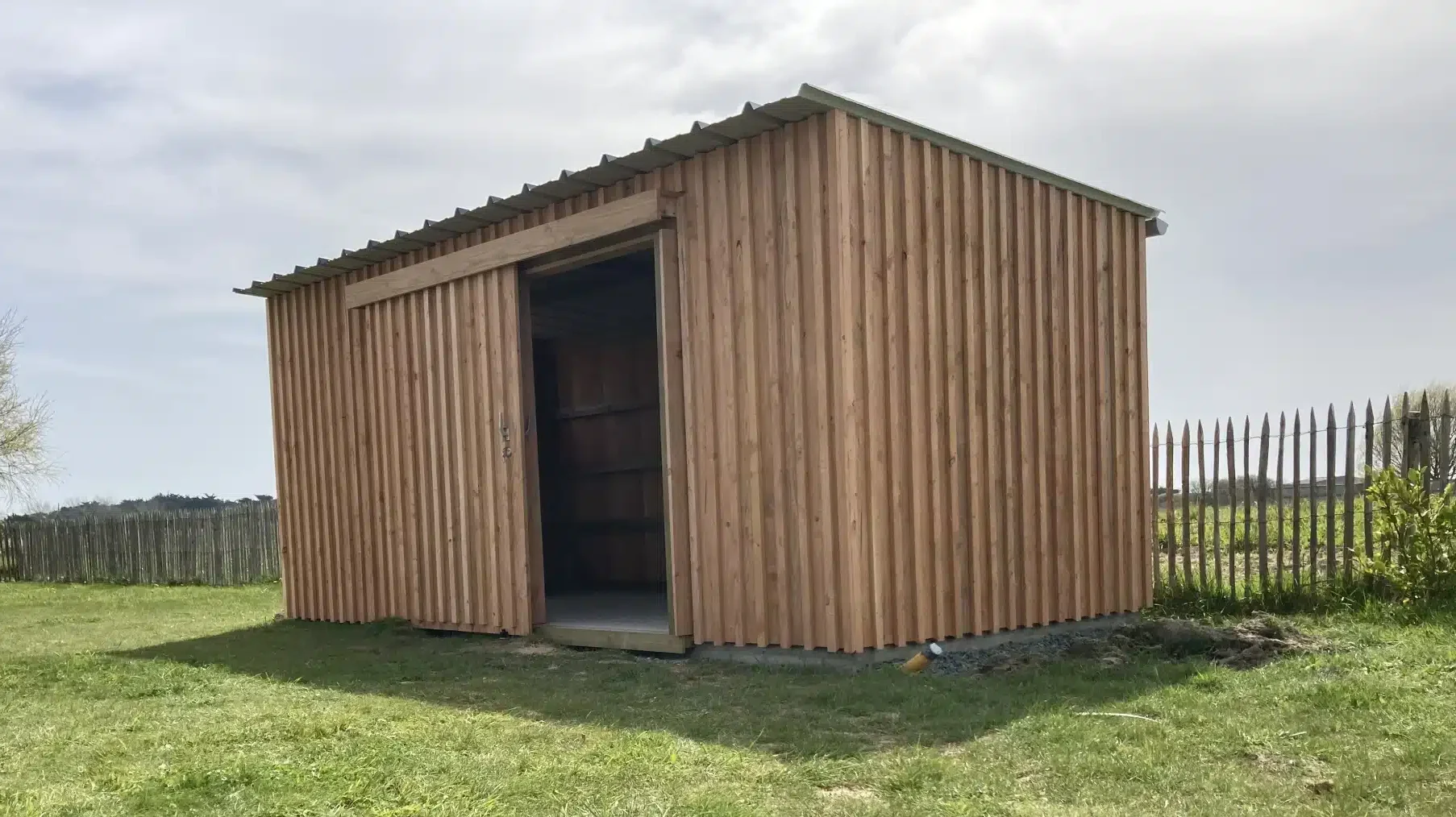 Abris pergolas carport