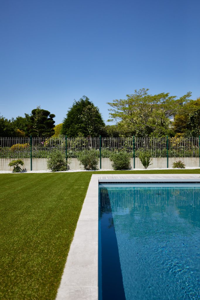 margelle de piscine en grès ceram